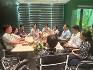 HIBC- ghe-tham-q-con-viet-nam1