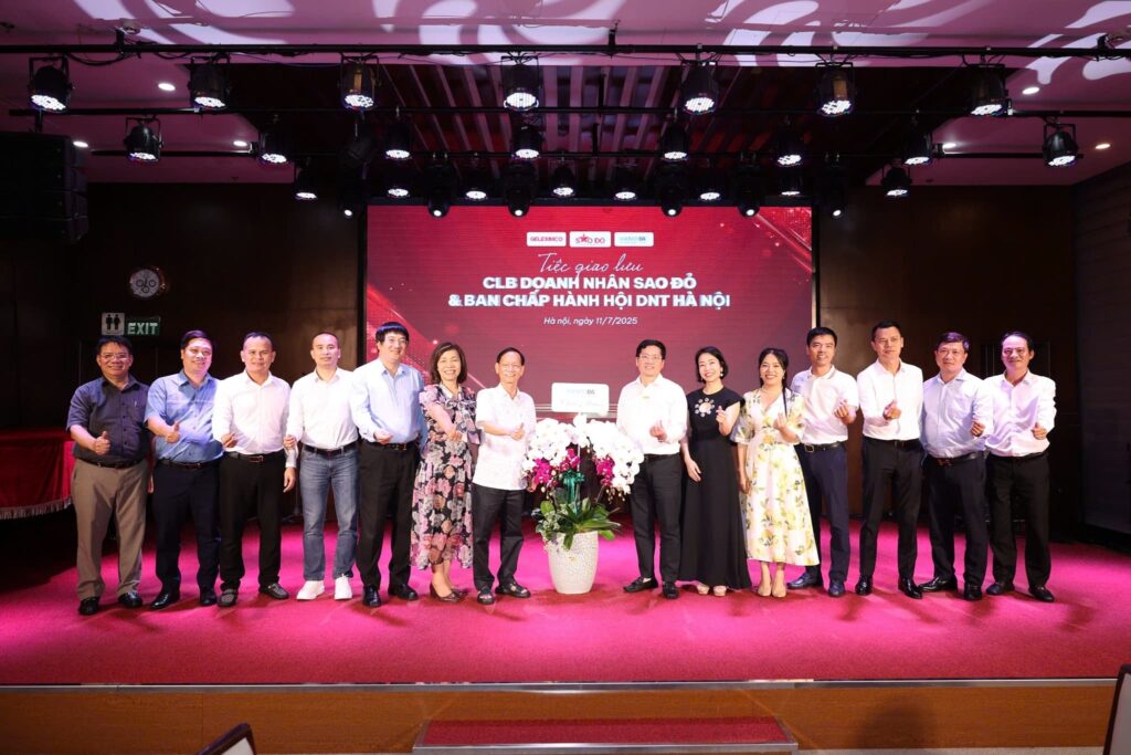 ceo-q-con-tham-gia-doanh-nhan-sao-do-min